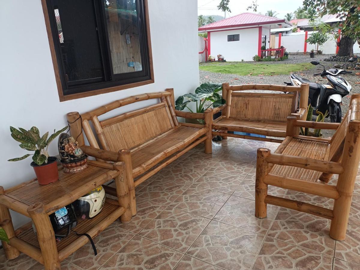 Portofino Homestay Malitbog エクステリア 写真