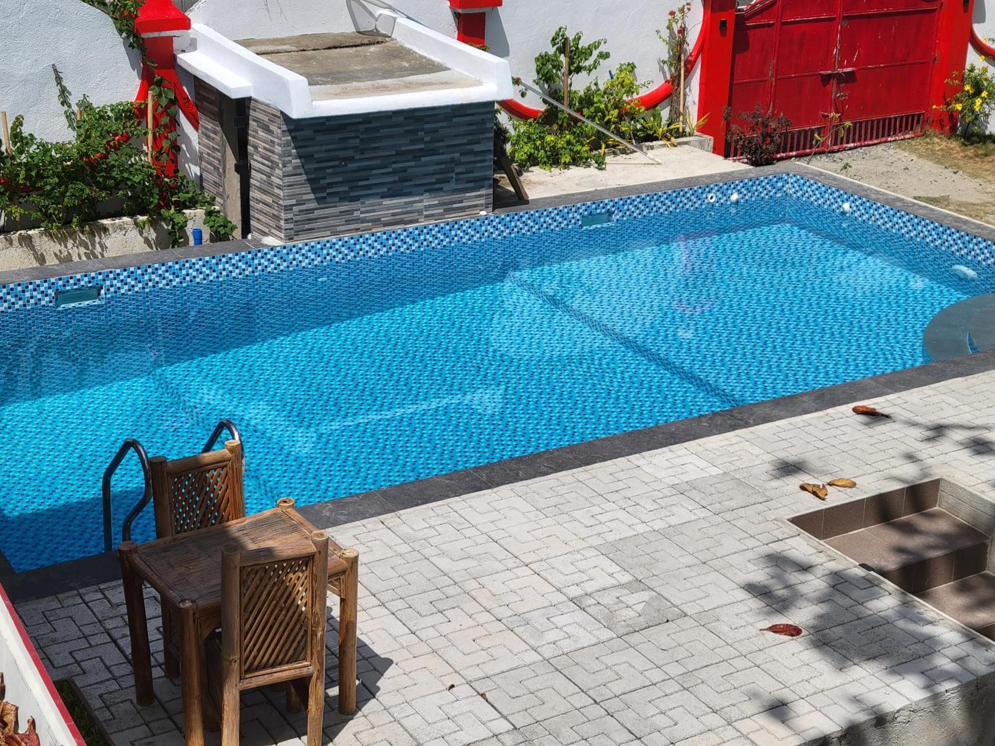 Portofino Homestay Malitbog エクステリア 写真